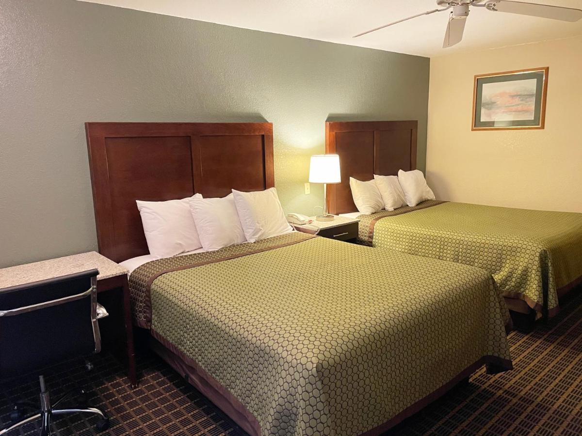 Great Western Inn & Suites Carlsbad Extérieur photo