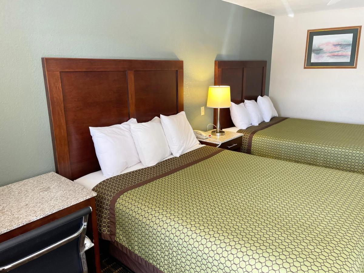 Great Western Inn & Suites Carlsbad Extérieur photo