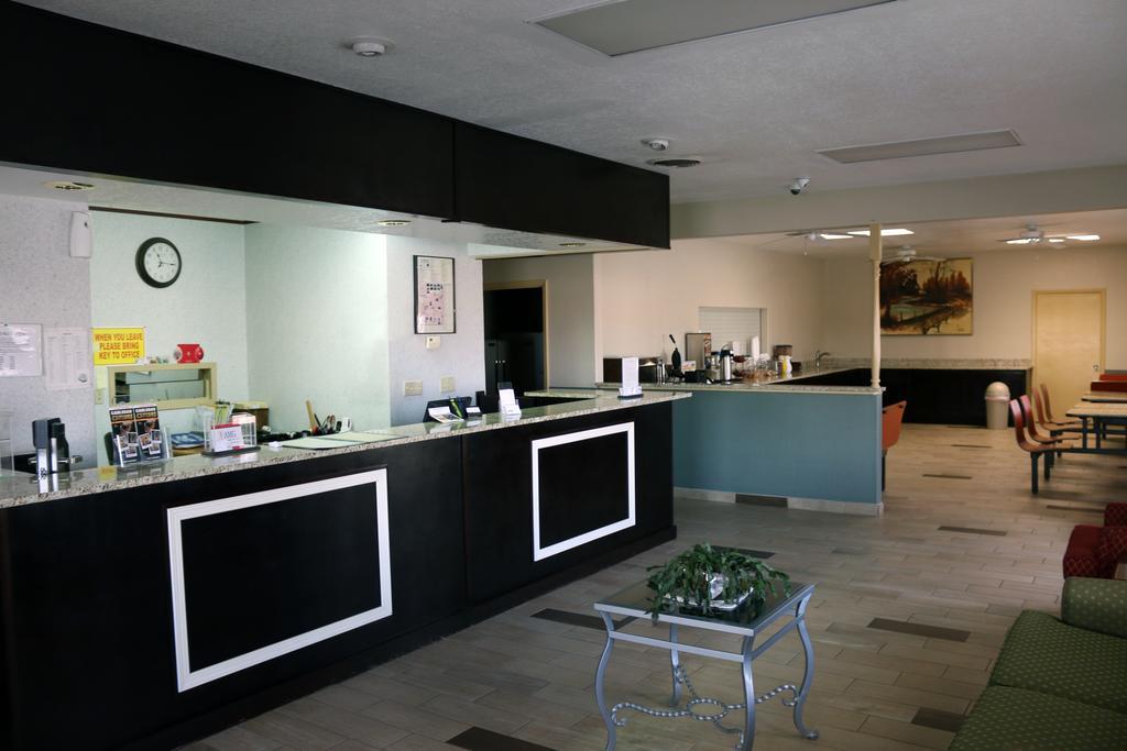 Great Western Inn & Suites Carlsbad Extérieur photo