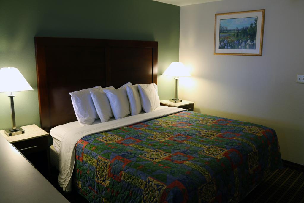 Great Western Inn & Suites Carlsbad Extérieur photo
